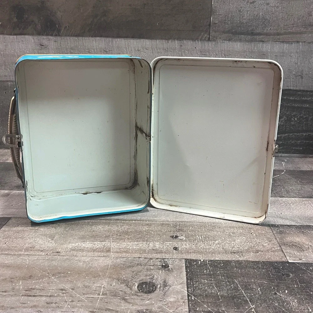 Vintage 1972 Sport Skwirts Metal Lunch Box Ohio Art Jimmy Blooper Frankie Fumble